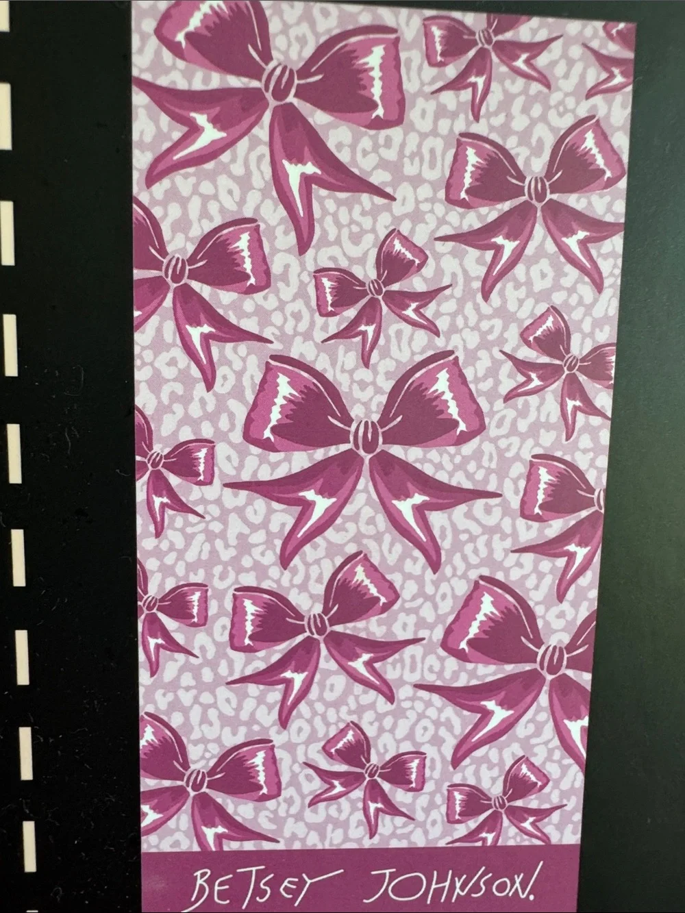 🎀🌴 NWT Betsey Johnson Pink Bow Beach Towel – Coquette Glam Meets Summer Fun!